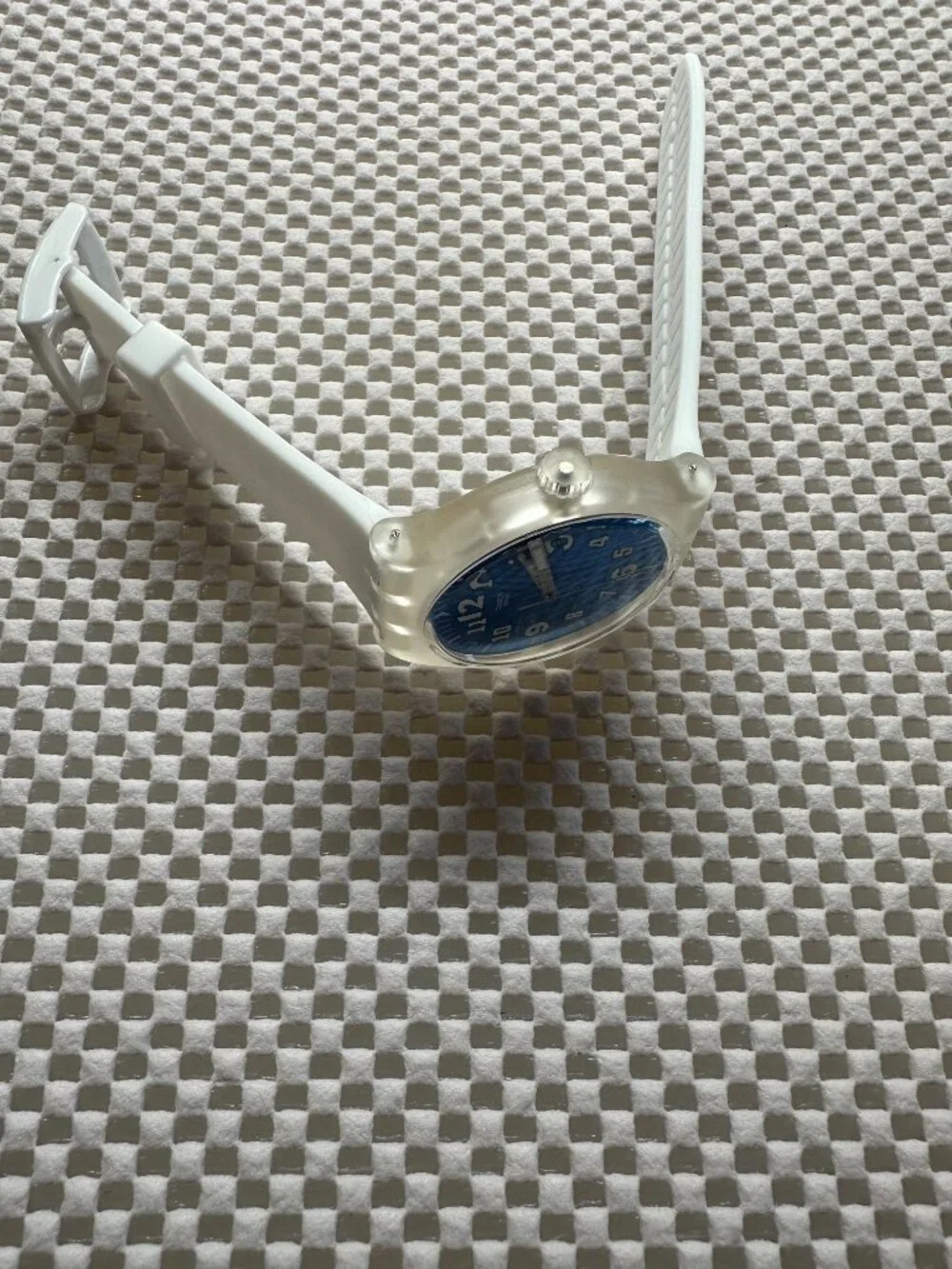 Swatch Watch Ocean Ripple SUDK103 Vintage 2001